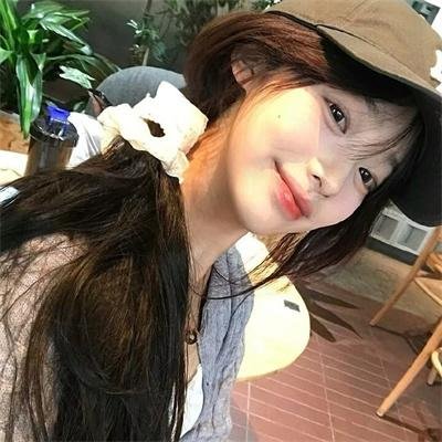 约翰·木兰尼和午餐小伙伴